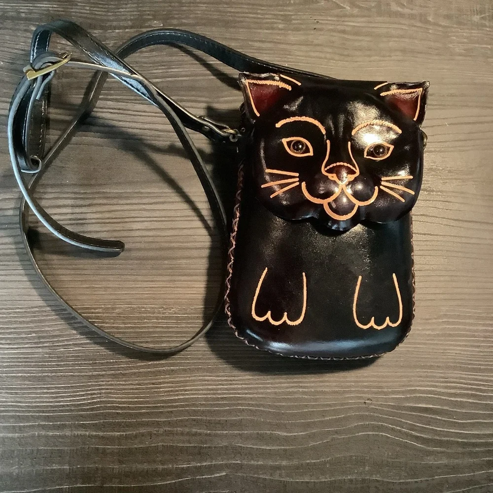 Black Cat Leather Crossbody Bag - Picture 8 of 15